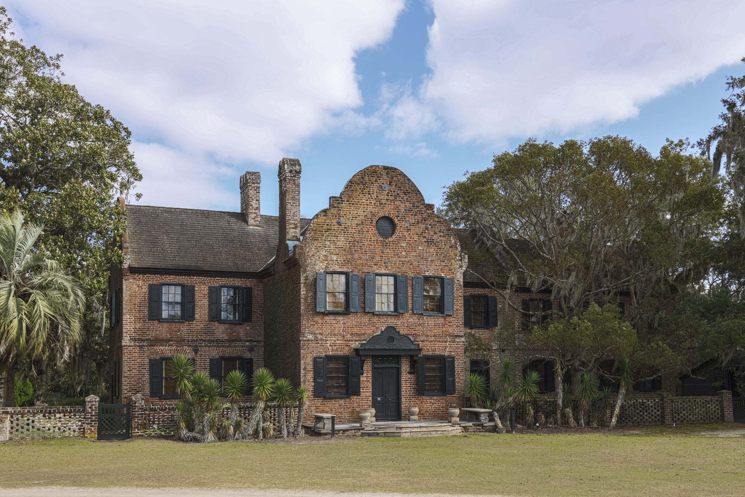 middleton place tour & lunch with transportation from charleston